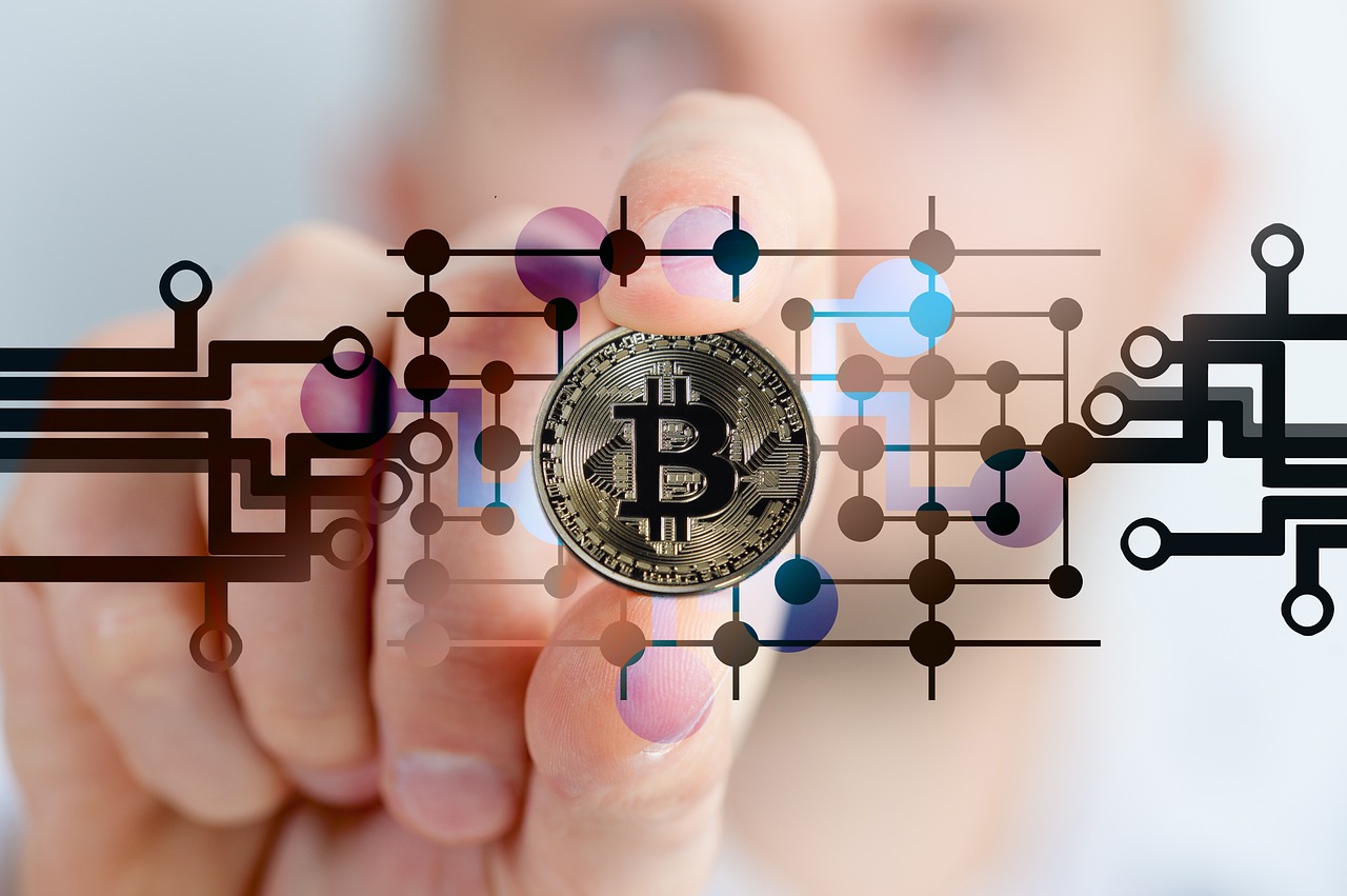 Co wybrać - giełdę czy kantor bitcoin?